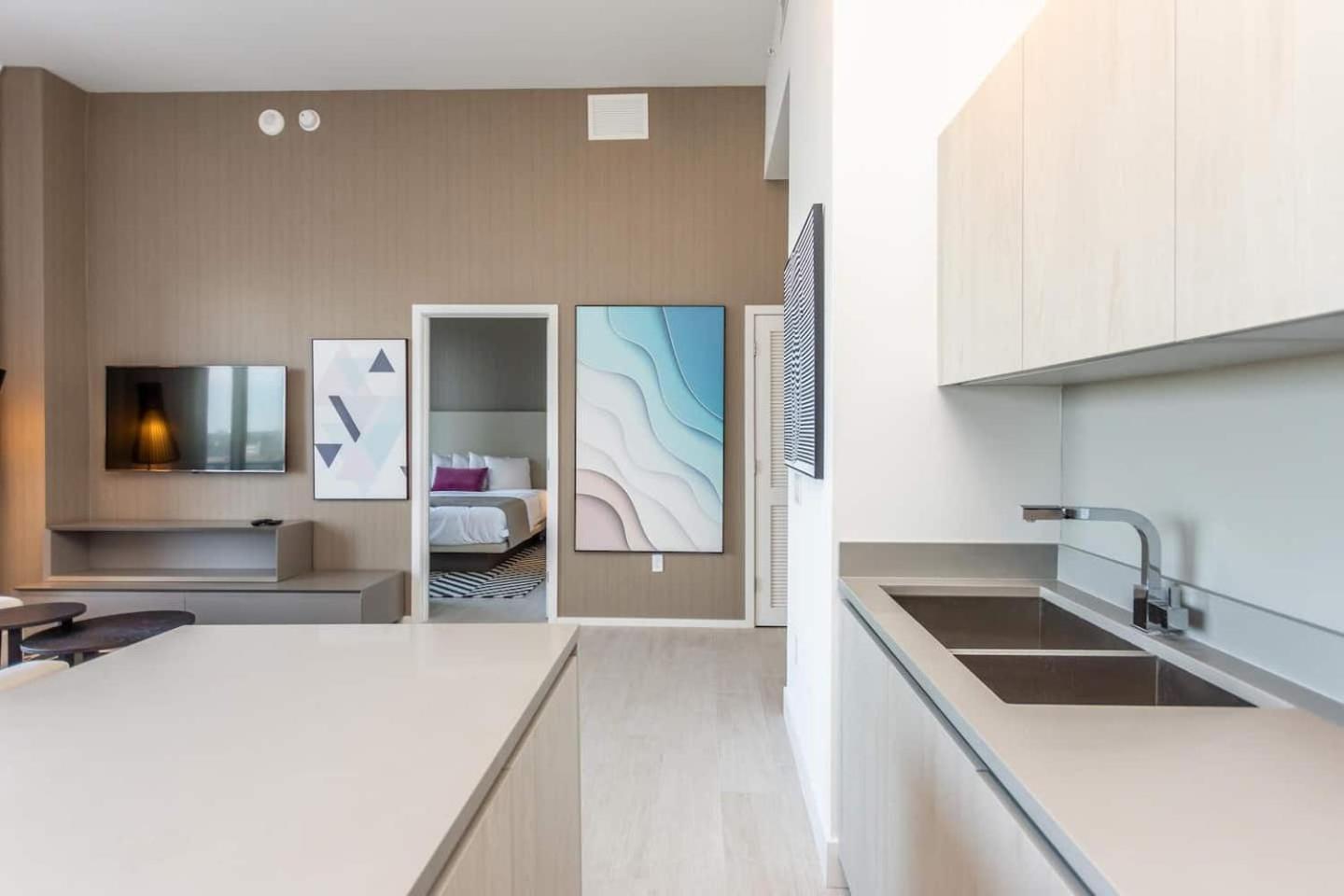 Amazing Apartments At H Beach House Голлівуд Екстер'єр фото