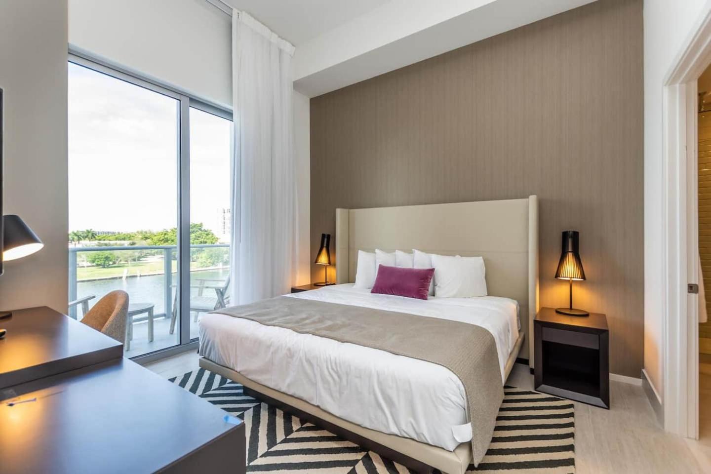 Amazing Apartments At H Beach House Голлівуд Екстер'єр фото