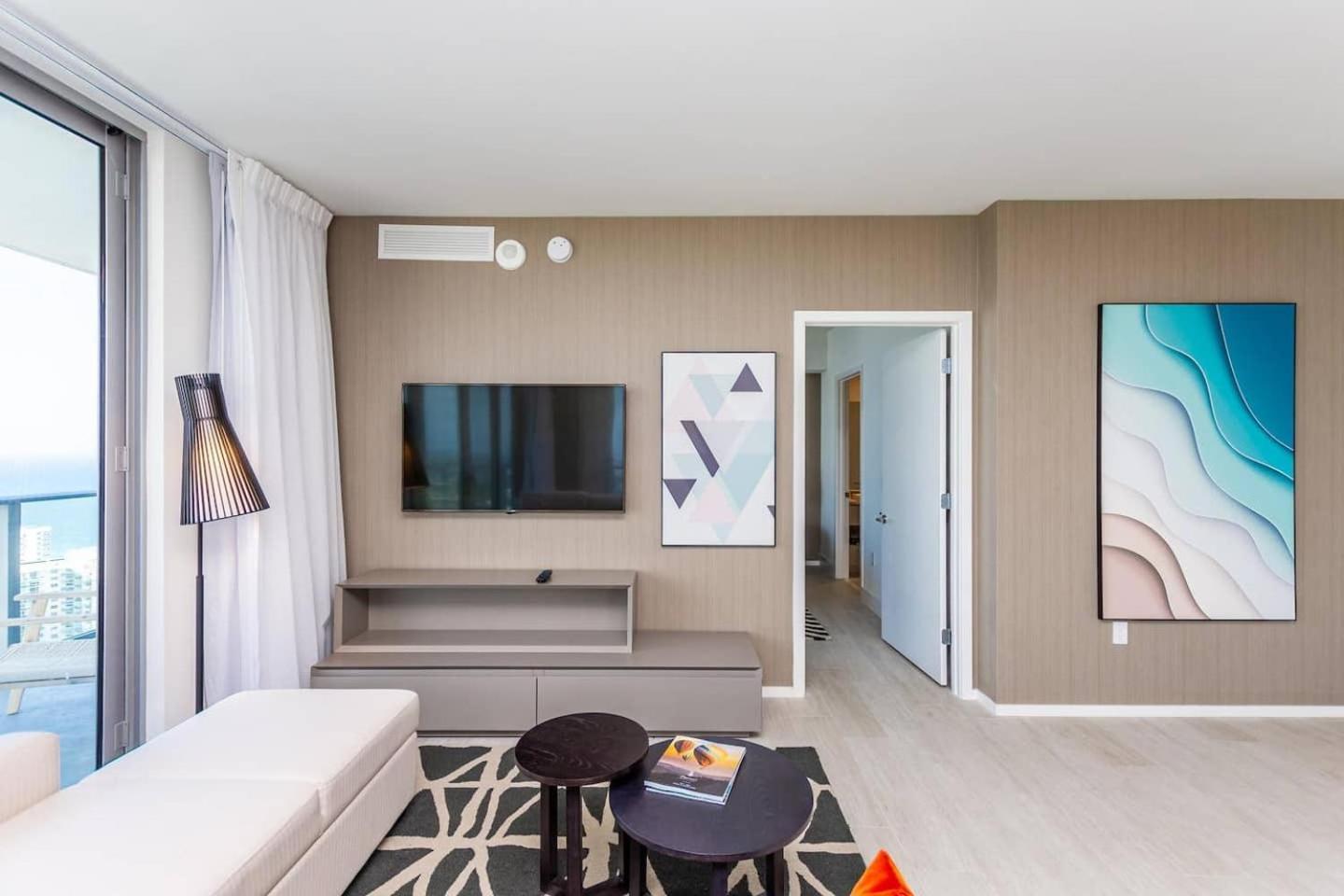 Amazing Apartments At H Beach House Голлівуд Екстер'єр фото