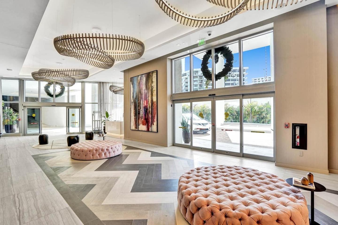 Amazing Apartments At H Beach House Голлівуд Екстер'єр фото